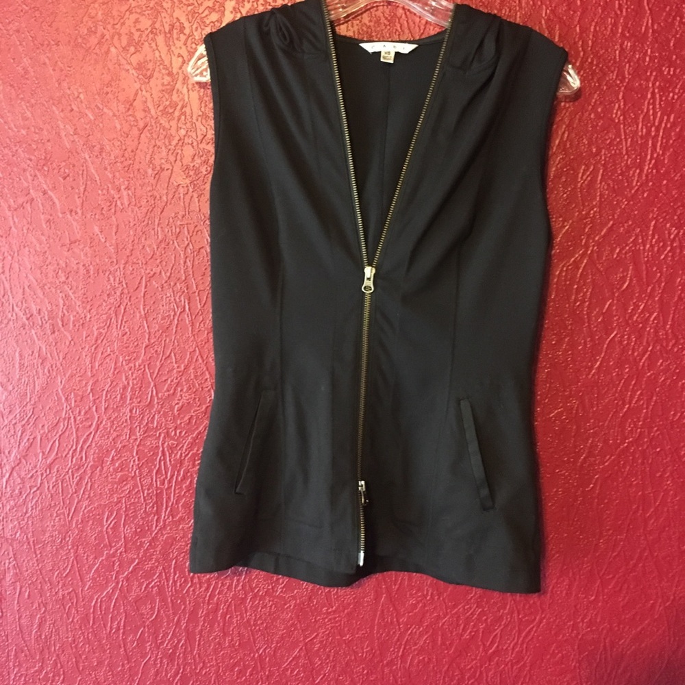 CAbi hooded tank top zipper detail XS Like new!